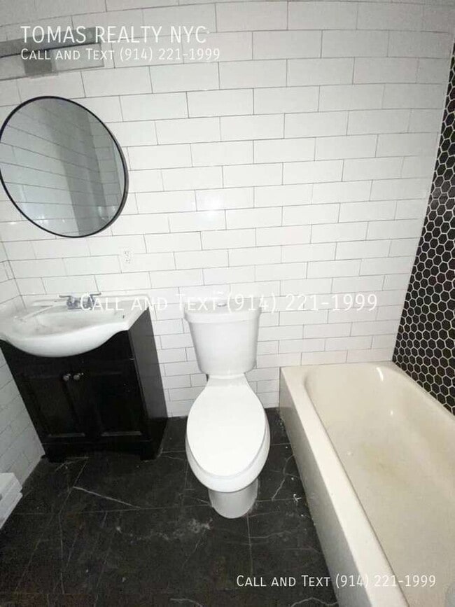Photo - 62B Yonkers Ave