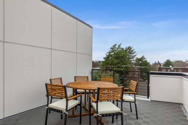 Photo - 129 11th Ave E Unidad ID1375347P