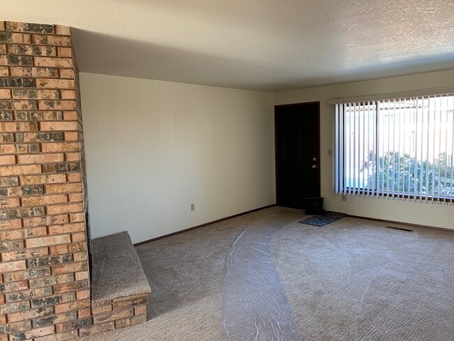 Building Photo - 1112 S 43rd Ave Unit # A Rental