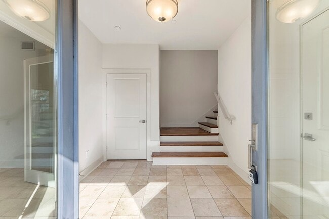 Photo - 1616 Edwards St Unit A