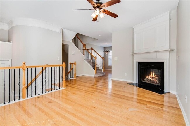 Photo - 1305 Greychurch Way