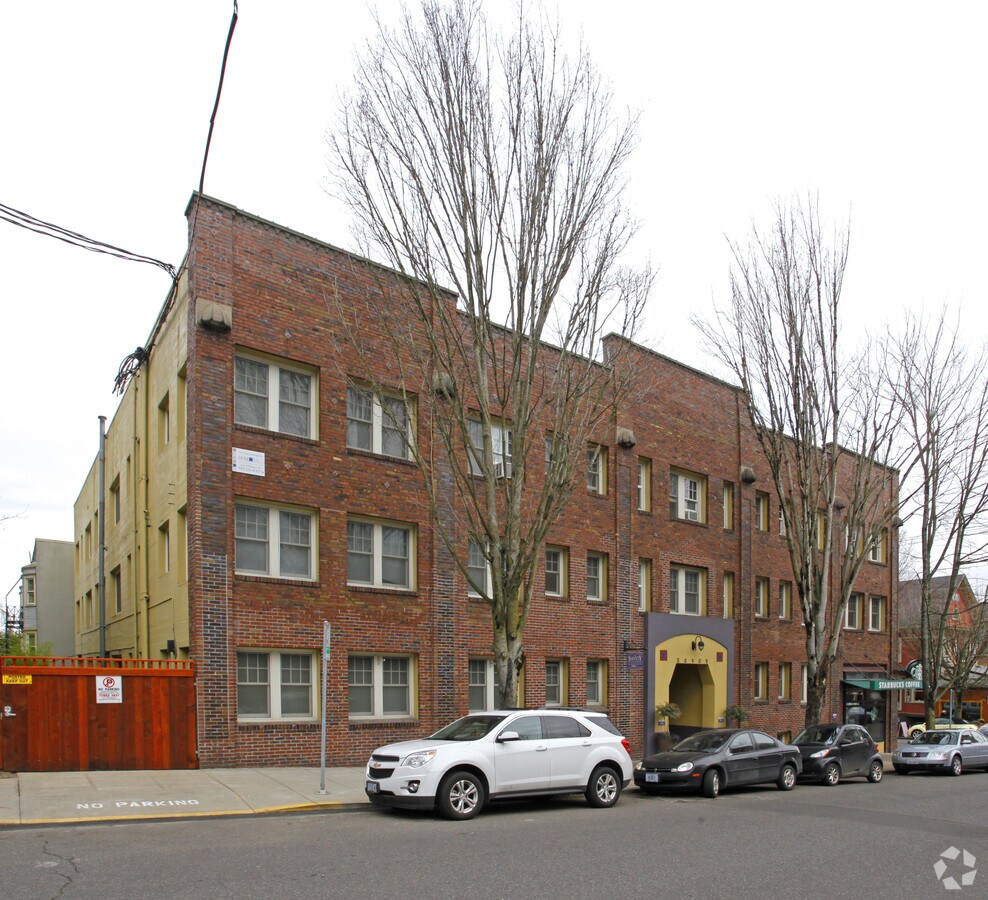 Savoy Apartments - Savoy Apartments
