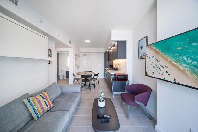 Photo - 227 NE 2nd St Unit FL29-ID1261240P