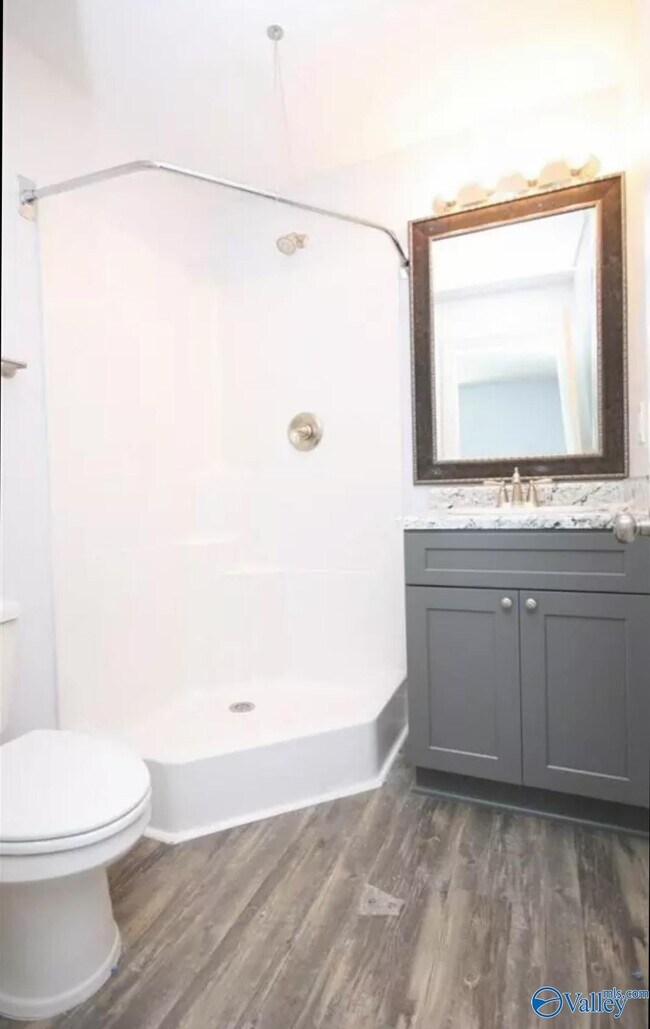 Photo - 100 Kaliegh Paige Cir