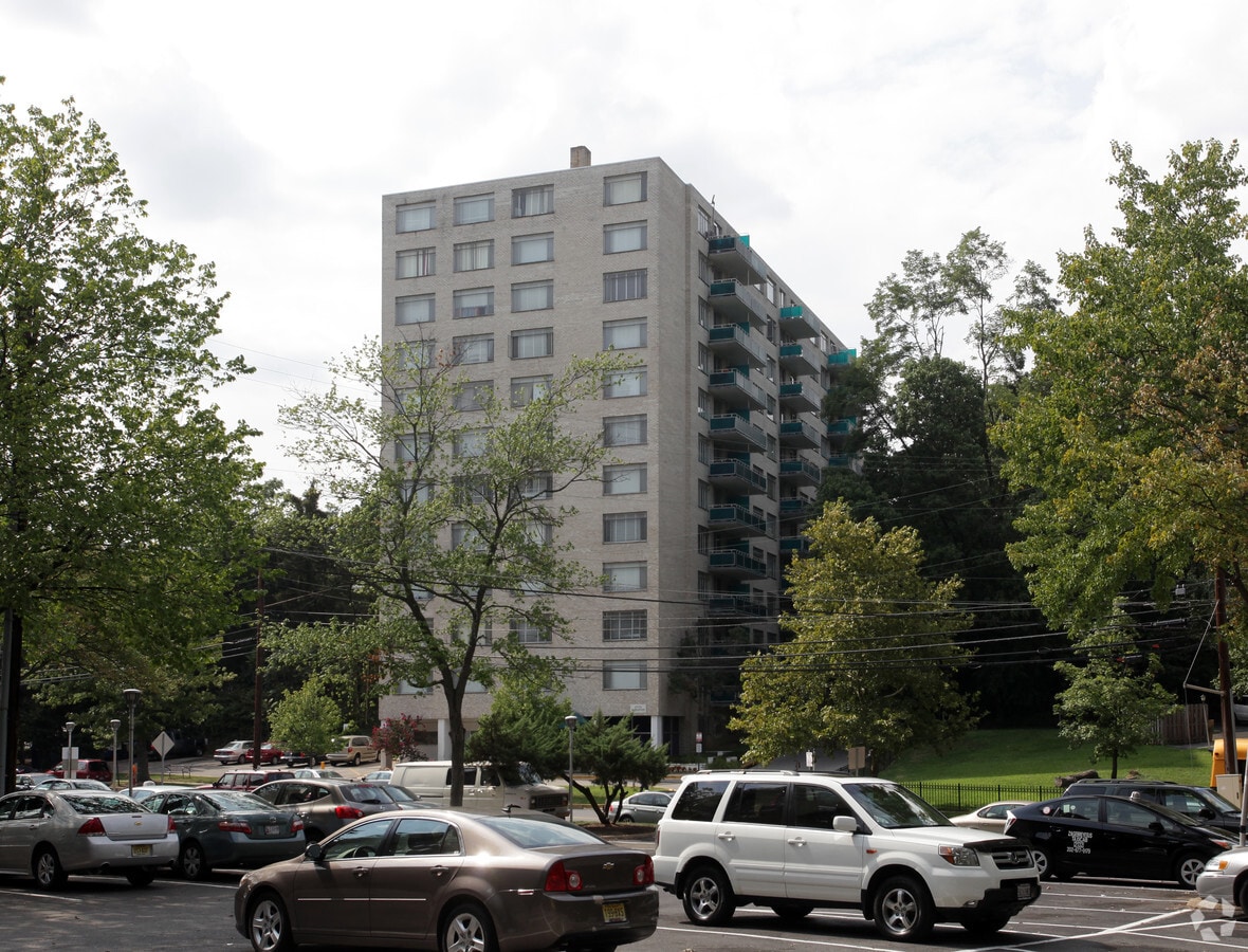 Maple View Apartments - Maple View Apartments