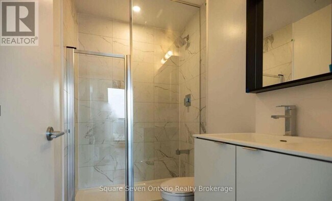 Photo - 4065 Confederation Pkwy Unit 1904