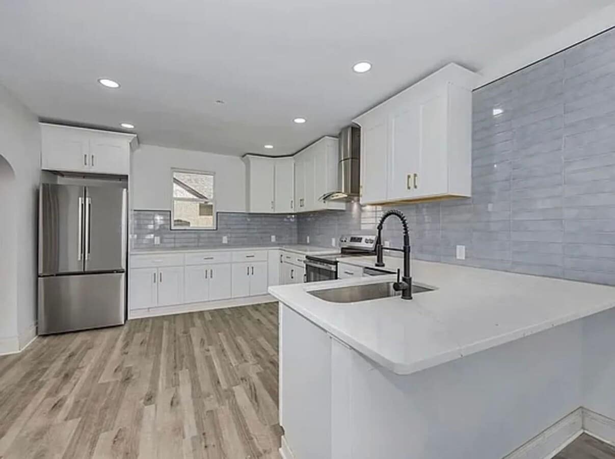 Coming Soon_ Renovated 5 bd/ 2 bth House in Norwood! - Coming Soon_ Renovated 5 bd/ 2 bth House in Norwood!