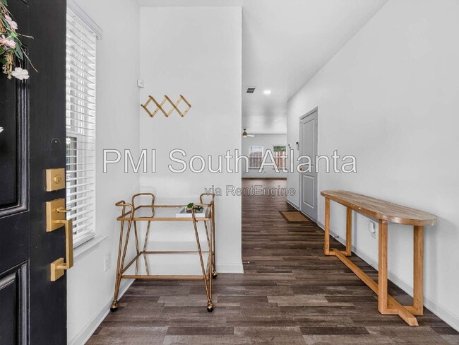 Photo - 4925 Lower Elm St