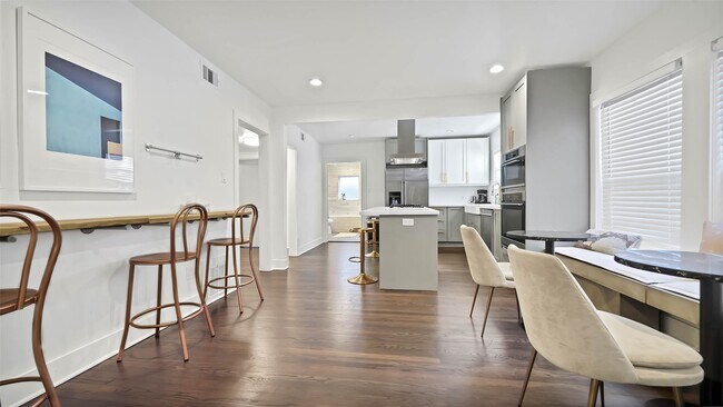 1953 Dryden Rd Unit 1
