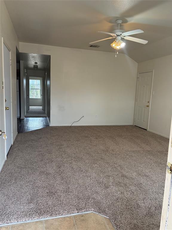 Photo - 503 Manhattan Dr