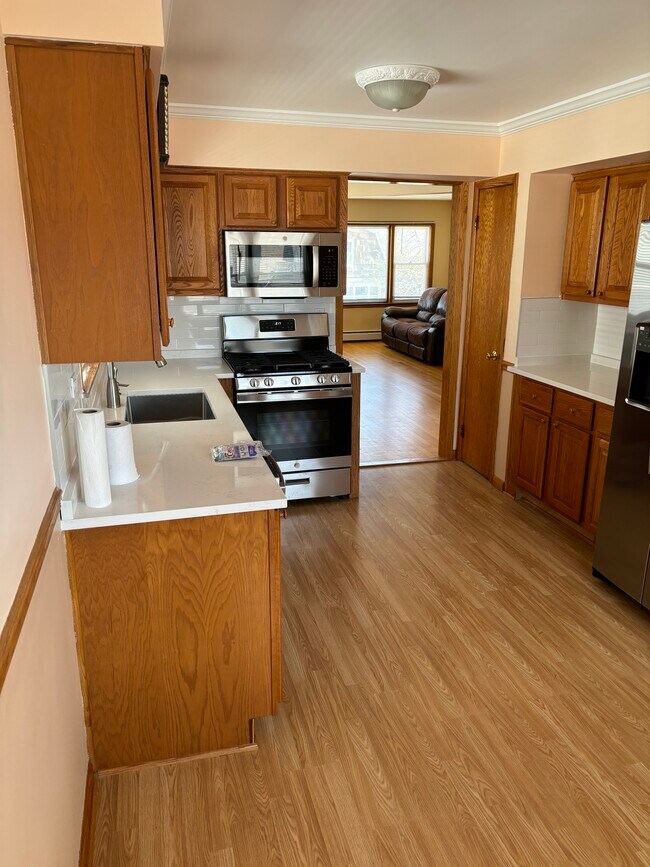 Photo - 5426 N Monitor Ave Unidad 2