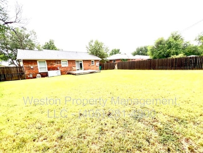 2725 NW 64th St