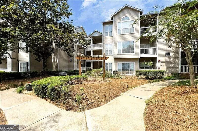 Photo - 1250 Parkwood Cir SE Condo Unit 1316