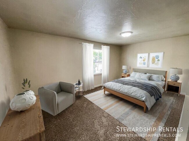 Photo - 1543 Ferry St Unit B