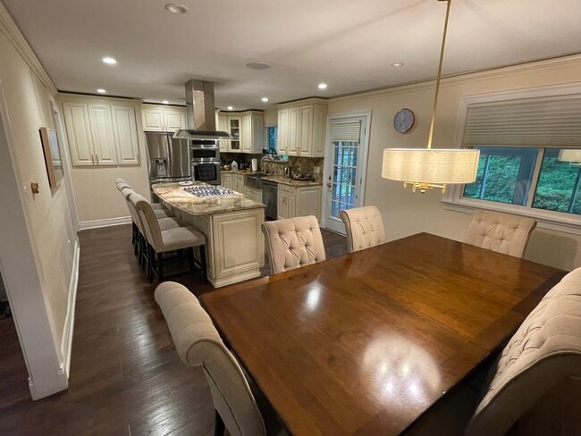 Photo - 354 Andrew Rd