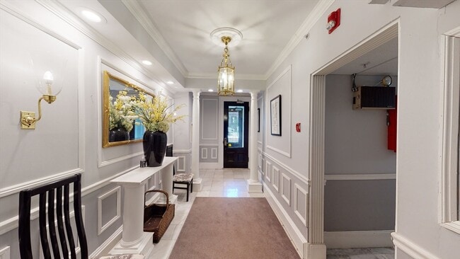 Photo - 290 Beacon St Unit #2