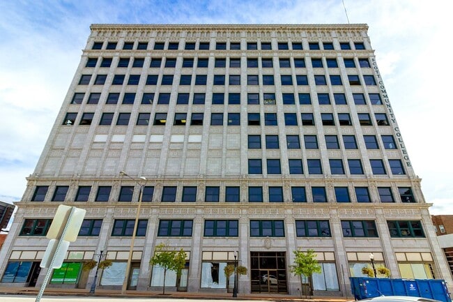 Kahl Lofts - Kahl Lofts