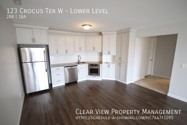 Photo - ? Spacious 2-Bedroom Basement Suite with Utilities Included!! Unit Lower Level