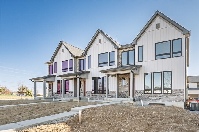 Photo - 30 Pheasant Ln