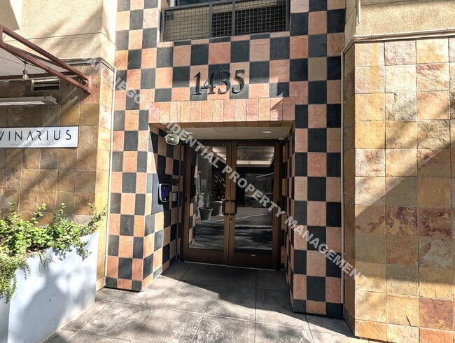 Photo - 1435 India St