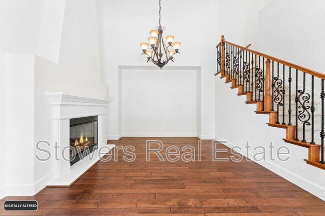 Photo - 5139 Holborn Way