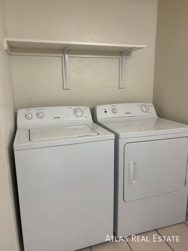 Photo - 465 W Ivyglen St Unit 205