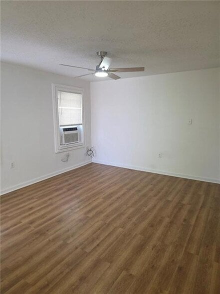 Photo - 5504 Canal Blvd Unit B