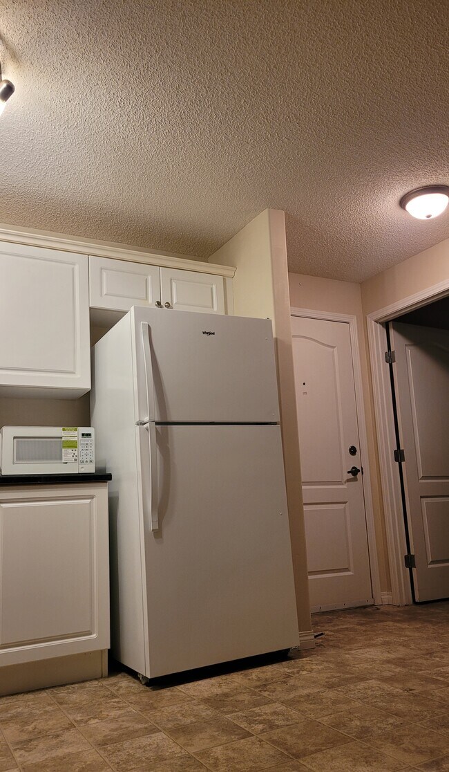 Photo - 7331 S Terwillegar Dr NW Unit 6104