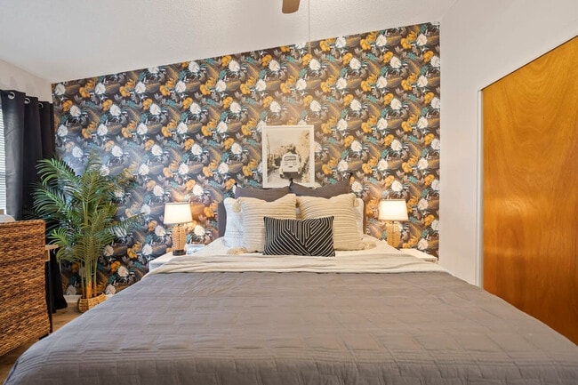 Photo - 432 N 1st St Unit ID1044454P