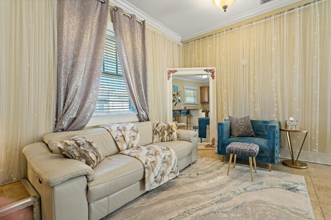 Photo - 611 S Orleans Ave Unit ID1272813P