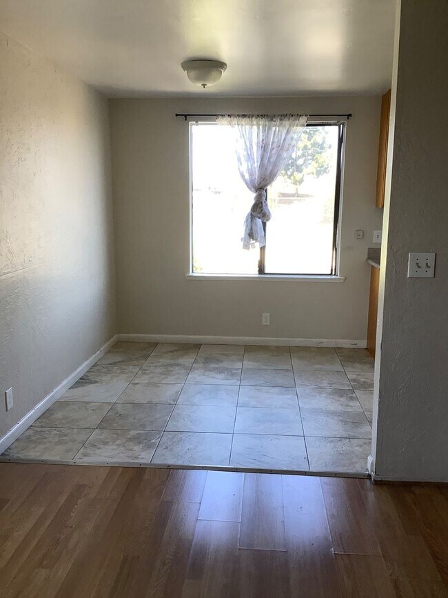 Photo - 709 10th St Unit 709 10th St. - C