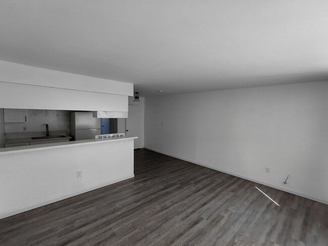 Photo - 455 W Orange Ave Unit Apt B