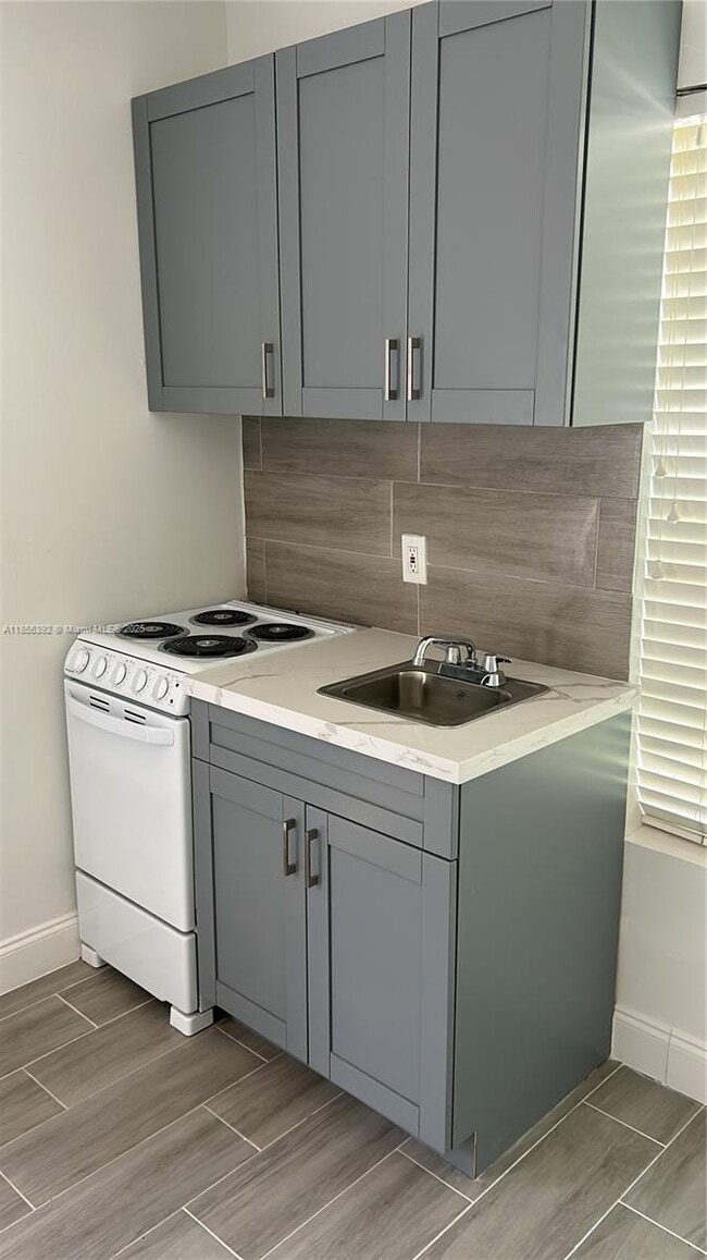 Building Photo - 9301 NW 4th Ave Unit 3 Rental