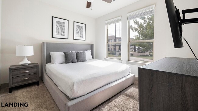 Photo - 12500 Shadowglen Trce Unit 6103