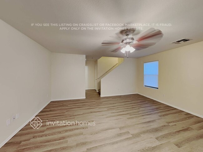 Photo - 2415 E Palm Beach Dr