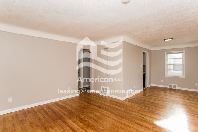 Photo - 505 S Campbell Rd