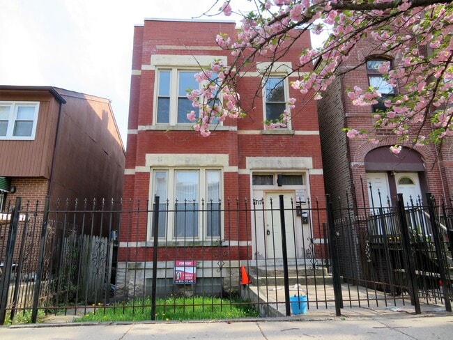 Building Photo - 2717 W 15th Pl Unit 2