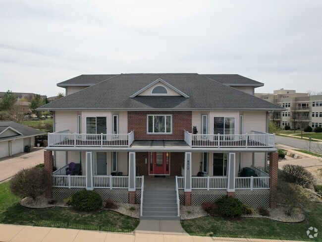 Building Photo - 8217 Mansion Hill Ave Rental