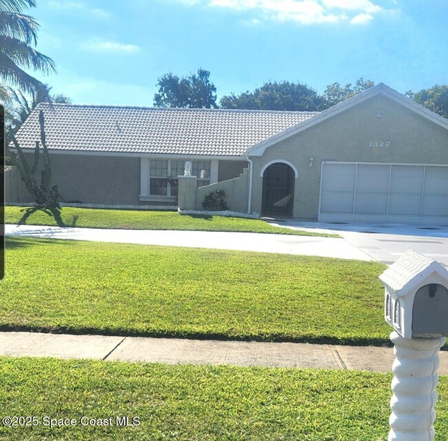 Photo - 1327 Cherry Hills Rd NE Casa