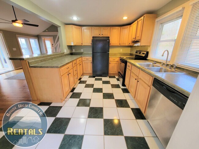 Photo - Banner Elk Bungalo