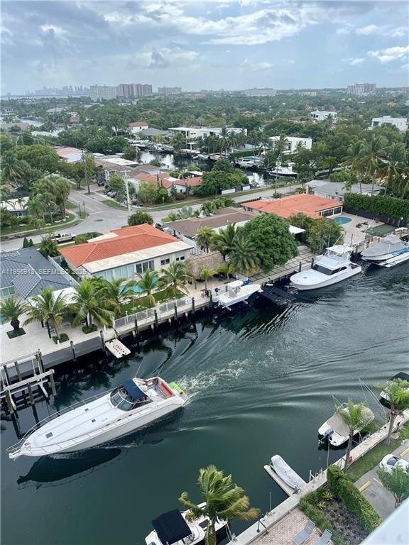 Photo - 2350 NE 135th St Unit 308