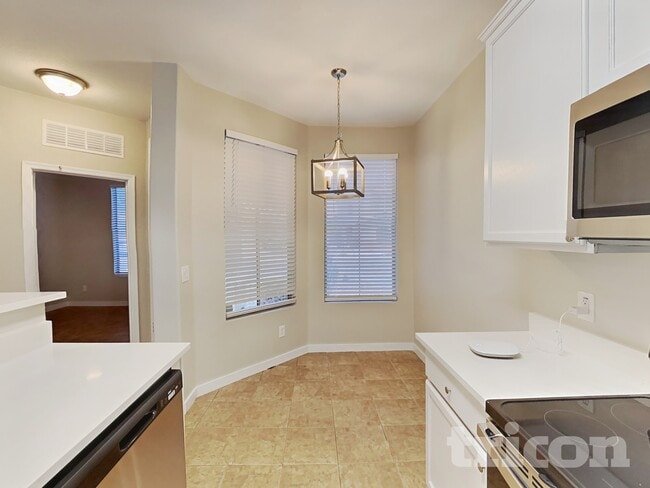 Photo - 1607 W Lydia Ln