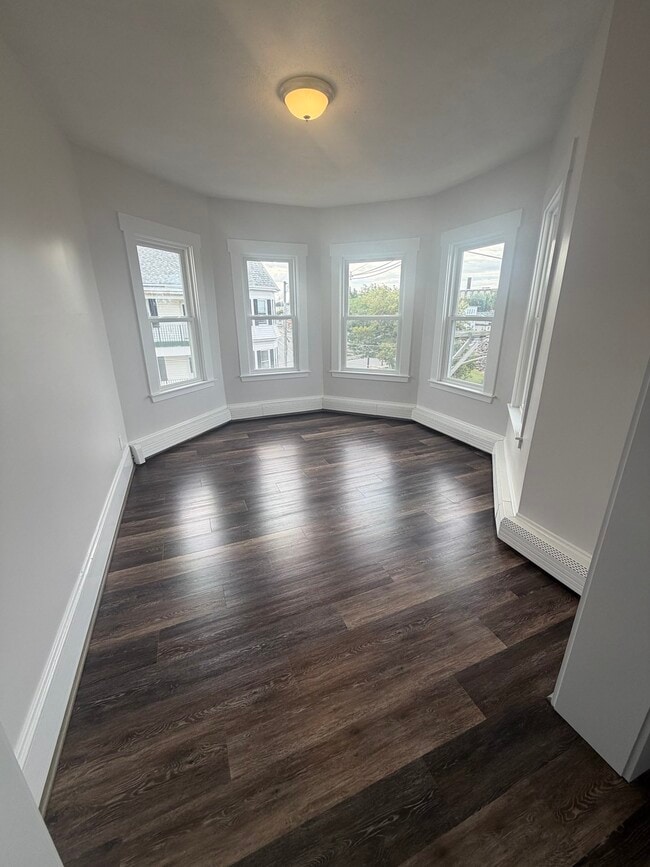 1 Stapleton St Unit 3