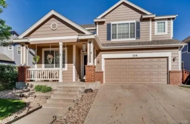 Building Photo - 228 Paloma Ave