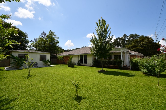 Photo - 162 Camellia St