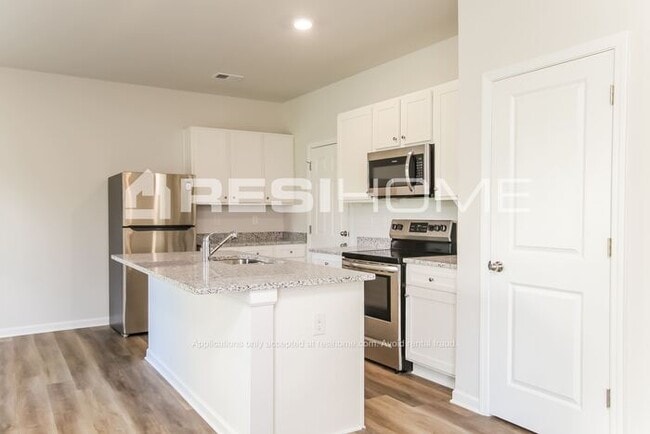 Photo - 19 Winchester Ave