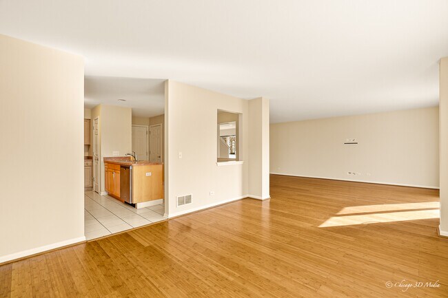 Photo - 2640 Chelsey St