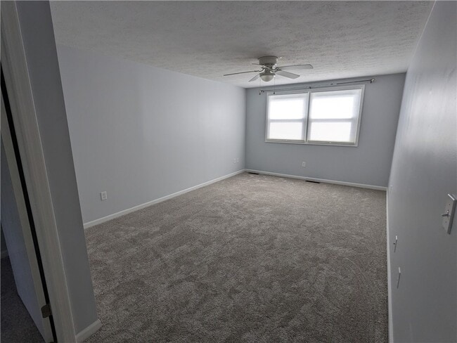 Photo - 15 Walnut Cir Condo