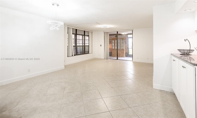 Building Photo - 3490 N Key Dr Unit 106 Rental