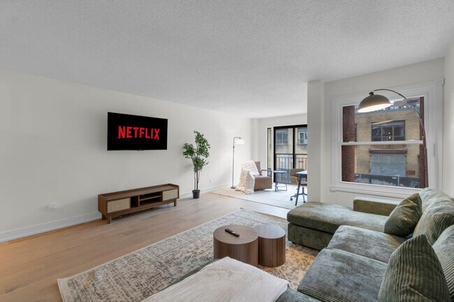 Photo - 626 Adelaide St W Unité SI ID1403776P